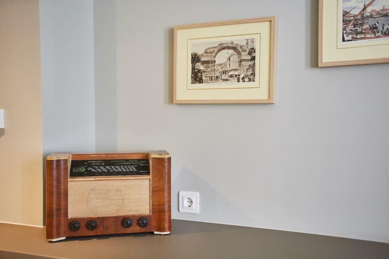 Live Like A Local In A Vintage 1bdr Near Acropolis Athens